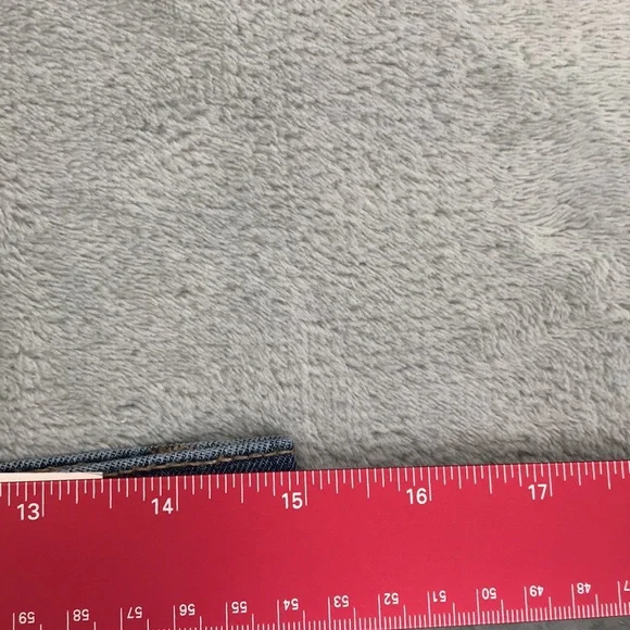 Calvin Klein Jeans Women's Cut Off High Rise Shorts Size 26 New - Picture 7 of 10